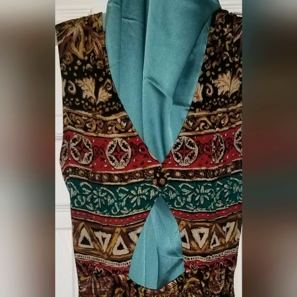 Carole Little Midi-Maxi Dress. - Picture 6 of 7